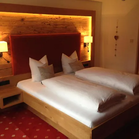 Sonnleiten - Guggerhof - Sonnenwies Gæstehus 4*