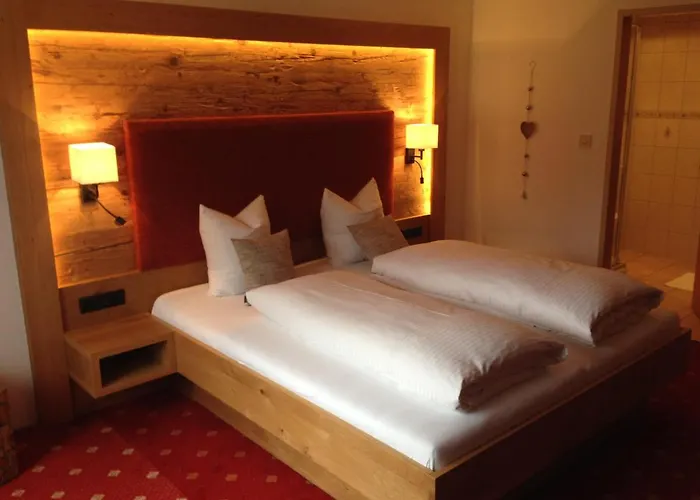 Sonnleiten - Guggerhof - Sonnenwies Gasthof 4*