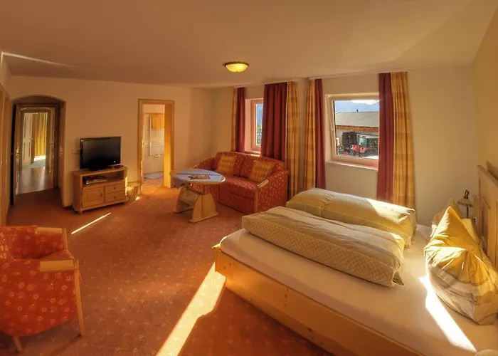 Sonnleiten - Guggerhof - Sonnenwies Gasthof 4*