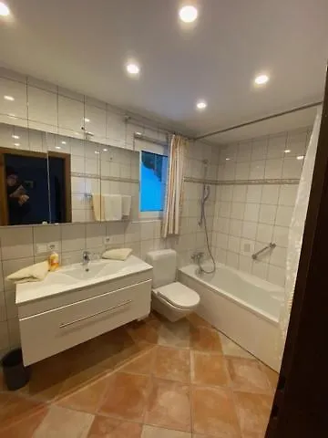 Gasthof Sonnleiten - Guggerhof - Sonnenwies