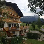 Maison d'hôtes Sonnleiten - Guggerhof - Sonnenwies 4*